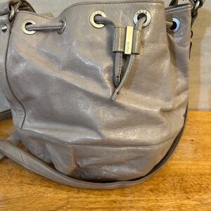 Hobo International
Mauve Gray Crossbody Hobo Bucket Bag
Multicolor interior